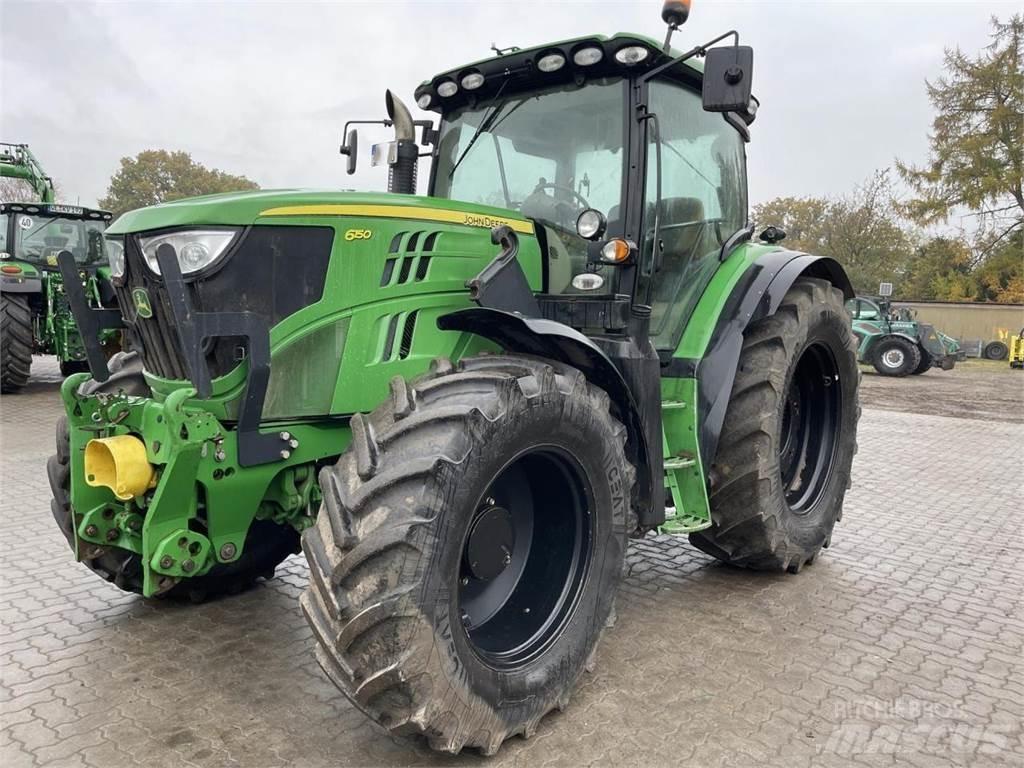 John Deere 6150R Traktori