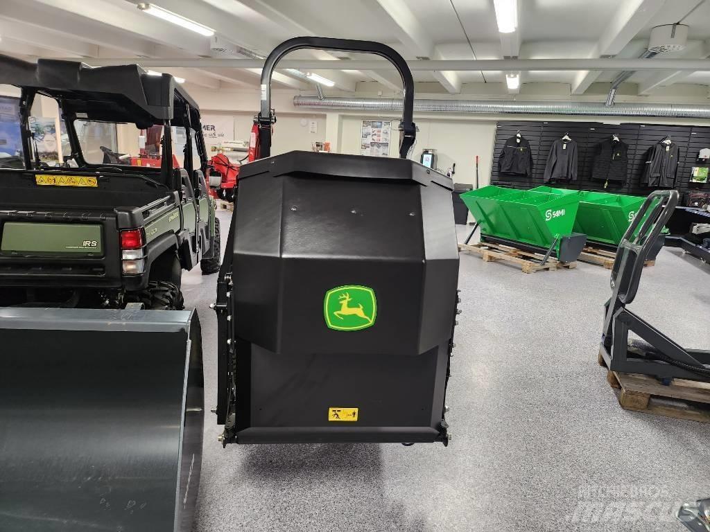 John Deere 950R Traktorske kosilice