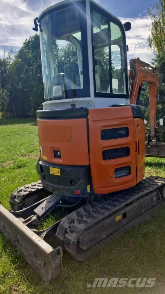 Hitachi ZX 26 Mini bageri < 7t
