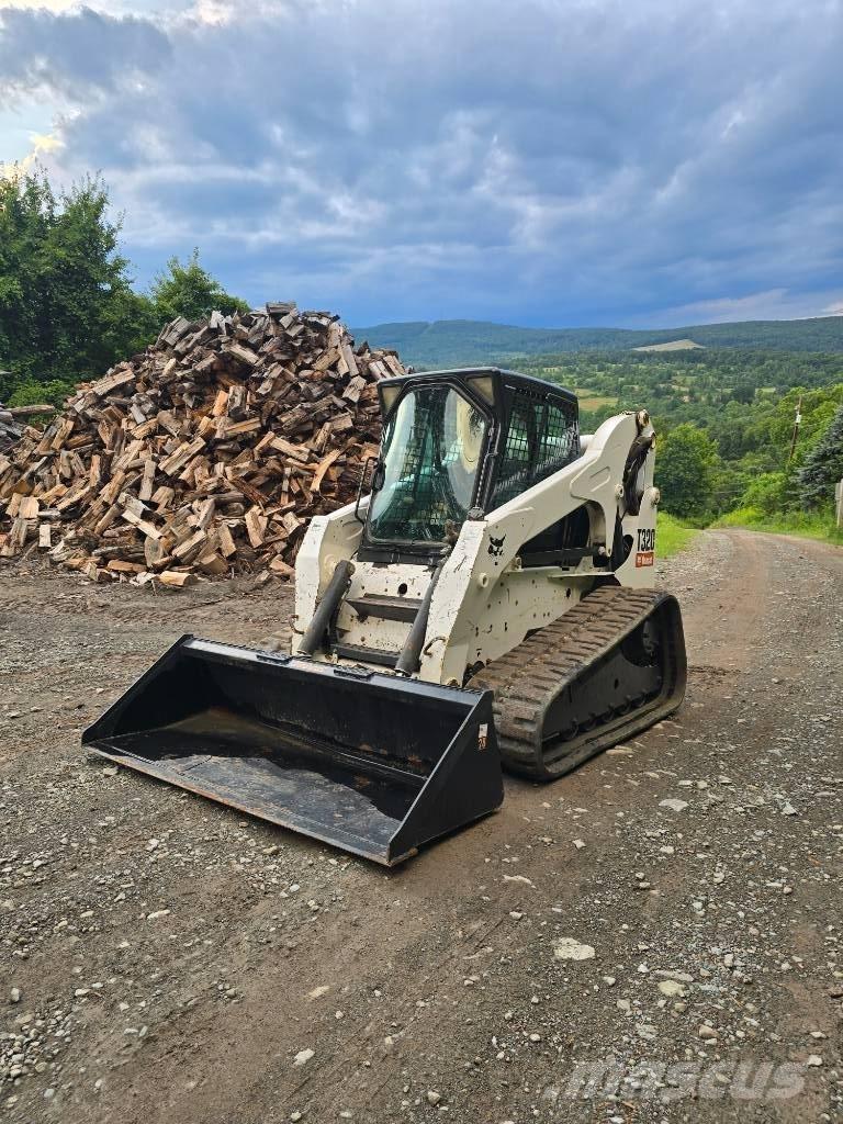 Bobcat T 320 Skid steer mini utovarivači