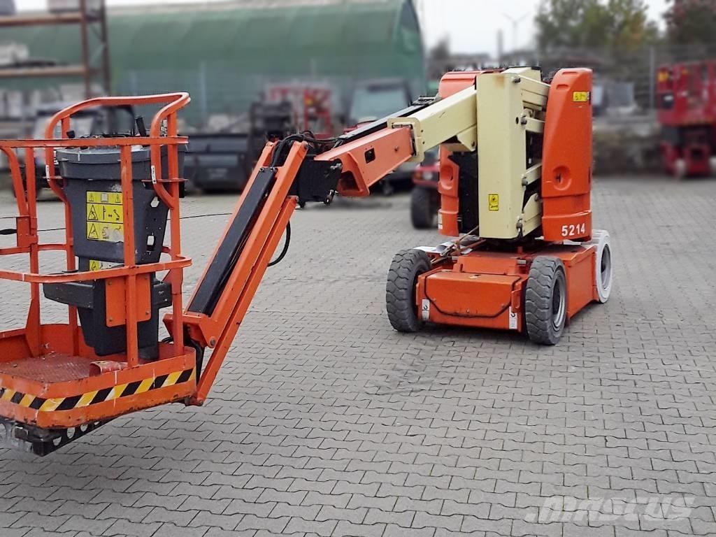 JLG E 300 AJP Zglobne podizne platforme
