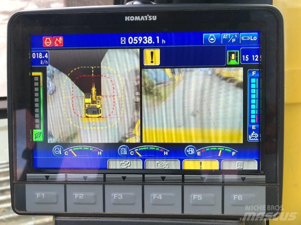 Komatsu PC490LC-11 Bageri guseničari