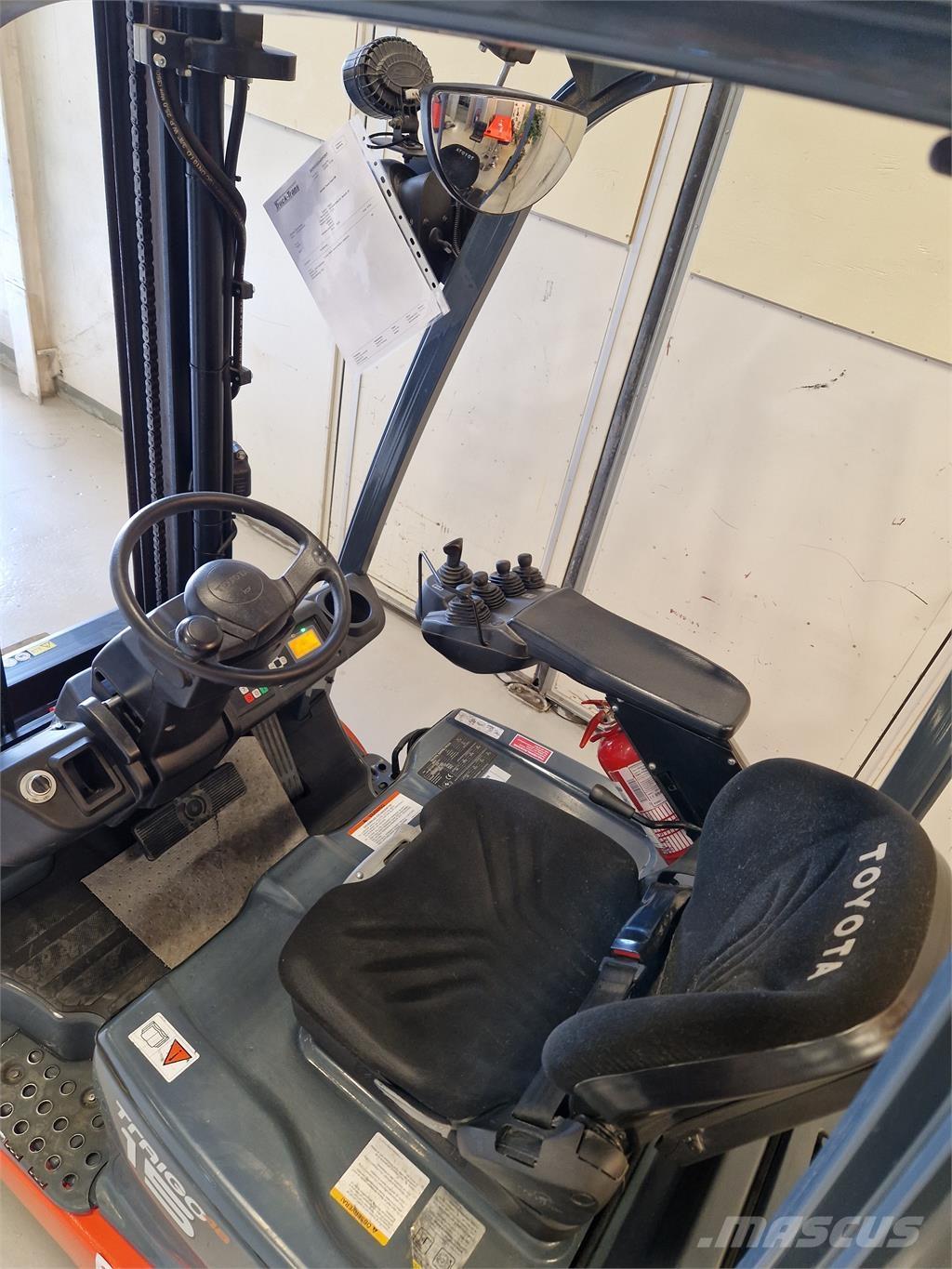 Toyota 8FBE15T Električni viljuškari