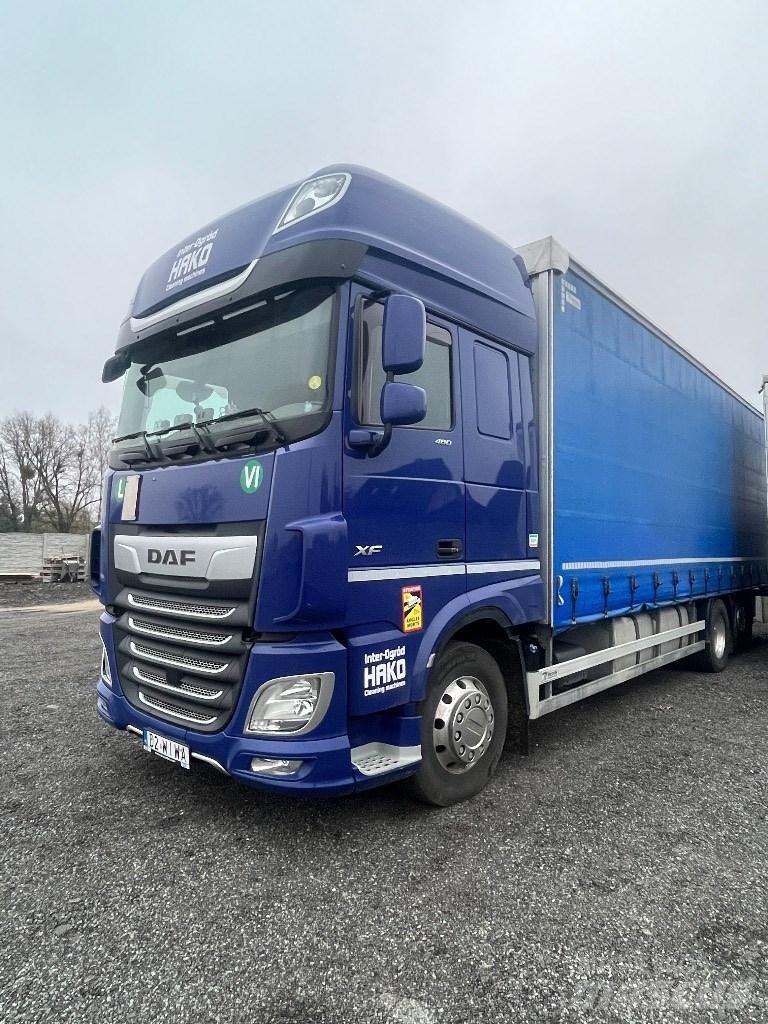 DAF Xf 106 FAR Kamioni sa ciradom