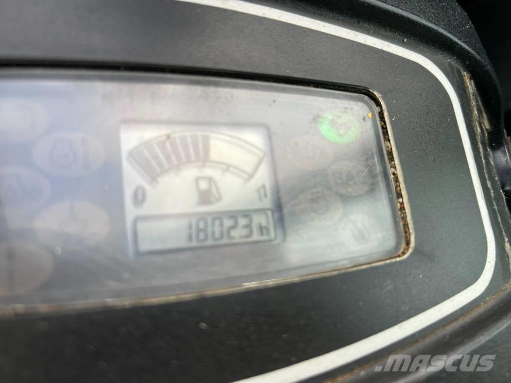 JCB 8026 CTS Mini bageri < 7t