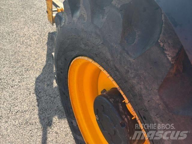 JCB 540-140 Teleskopski viljuškari