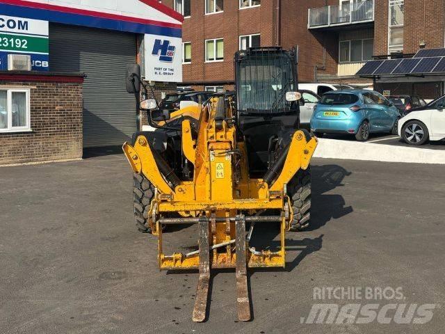 JCB 540-140 Teleskopski viljuškari