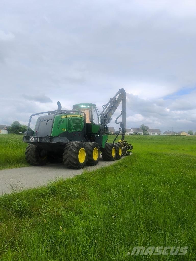 John Deere 1270G 8WD Harversteri