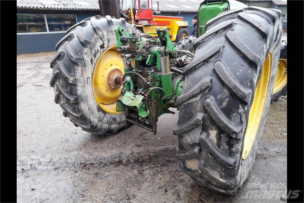 John Deere 6620 Traktori