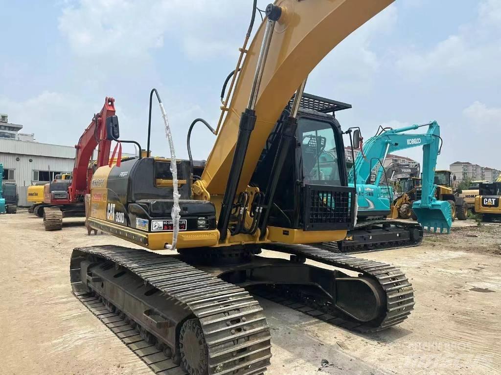 CAT 320 D Bageri guseničari
