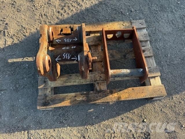 JCB QUICK COUPLERS Brze spojke