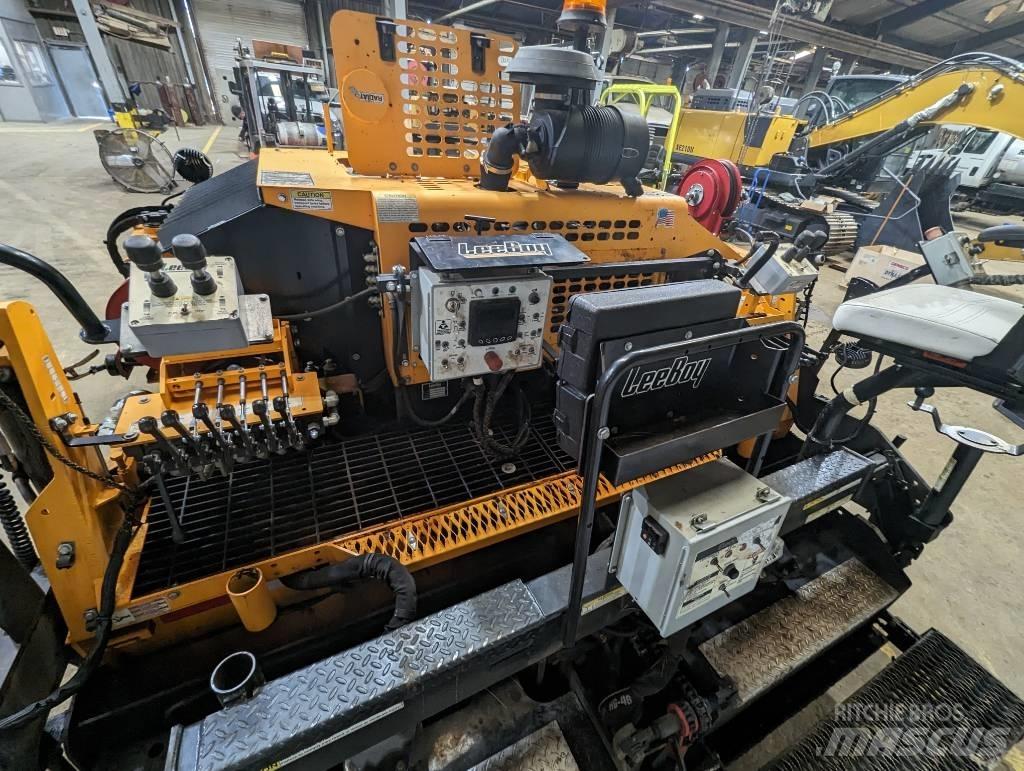 LeeBoy 8510E Asfaltni finišeri