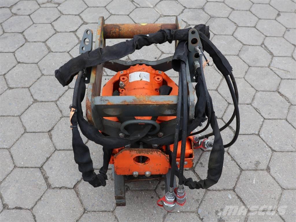  TILT ROTATOR TR07 Brze spojke