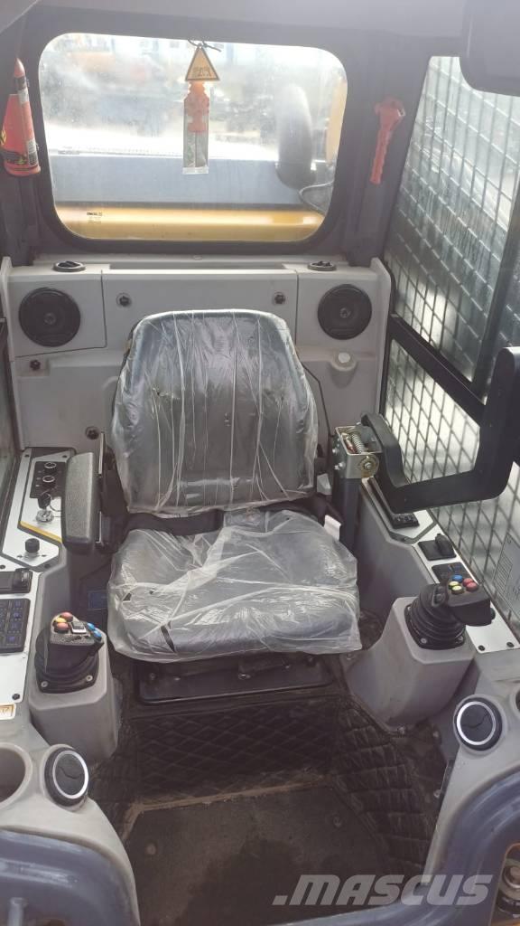 XCMG XC7-TV12 Utovarivaču guseničara