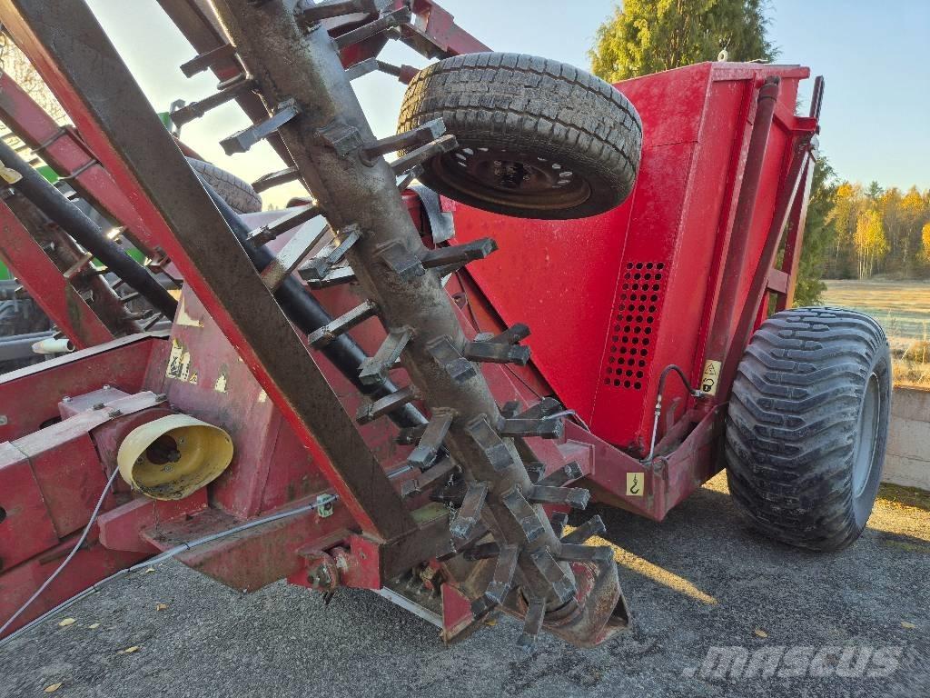 Juko Kivi-Karhu 4 Skupljači kamenja