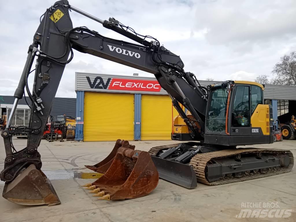 Volvo ECR235EL Bageri guseničari
