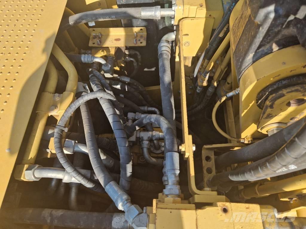 CAT 323D LRR * 2011r. * Bageri guseničari