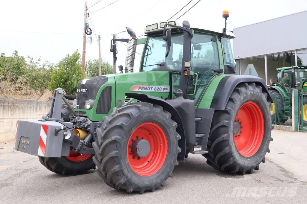 Fendt 820 Vario TMS Traktori