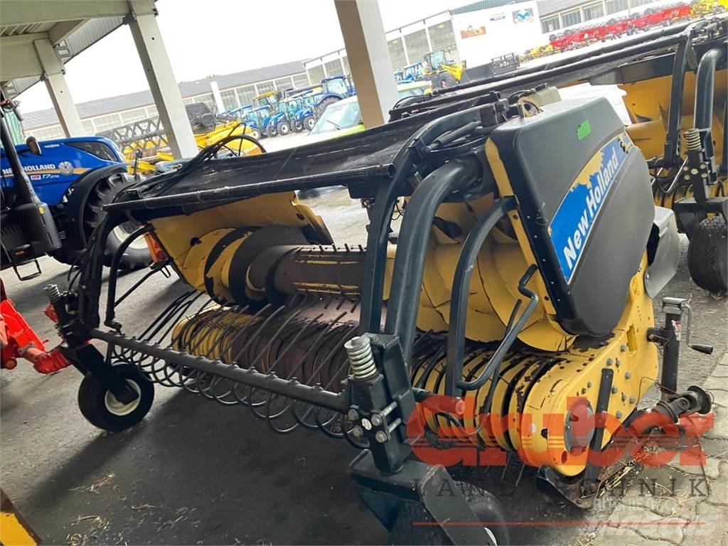 New Holland 273 Priključci za mašine za stočnu hranu na sopstveni pogon