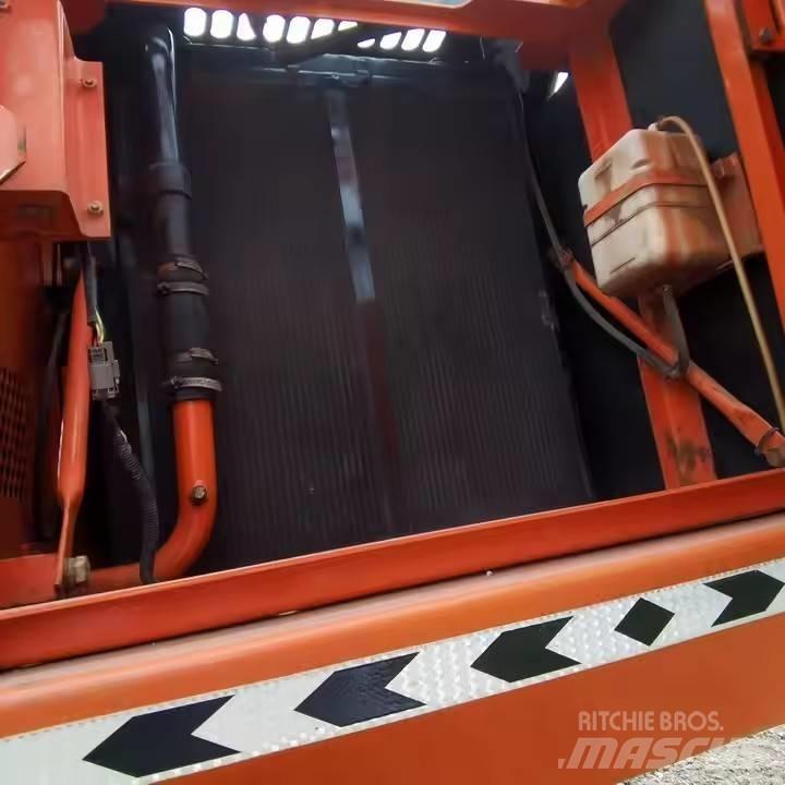 Doosan DH200LC-7 Bageri guseničari