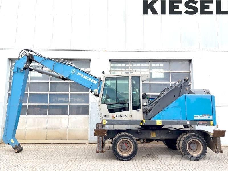 Fuchs MHL 320 F Bageri za prenos primarnih/sekundarnih sirovina