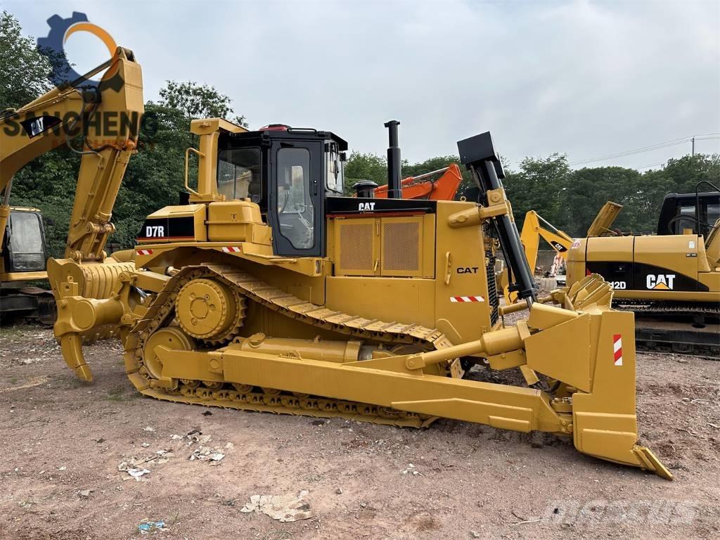 CAT D 7 R Buldožeri guseničari