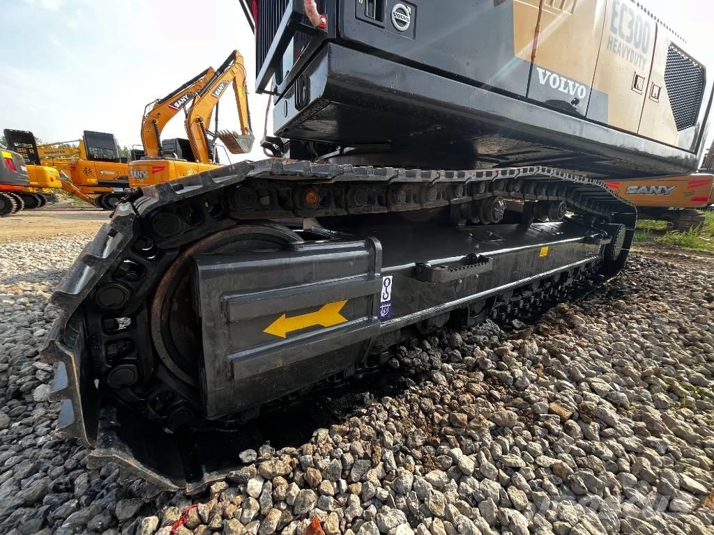 Volvo EC 300 D L Bageri guseničari