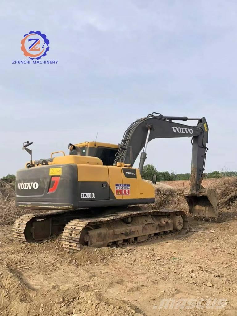 Volvo EC 200 D Bageri guseničari