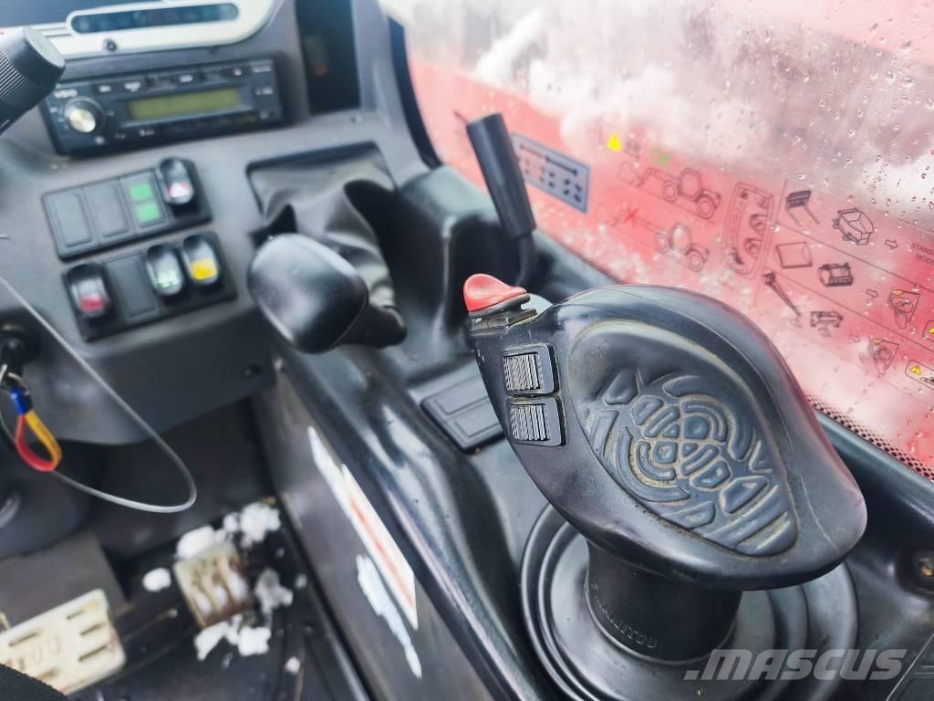 Manitou MT 932 Teleskopski viljuškari