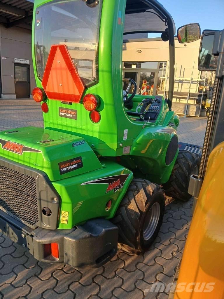 Avant 640i Skid steer mini utovarivači
