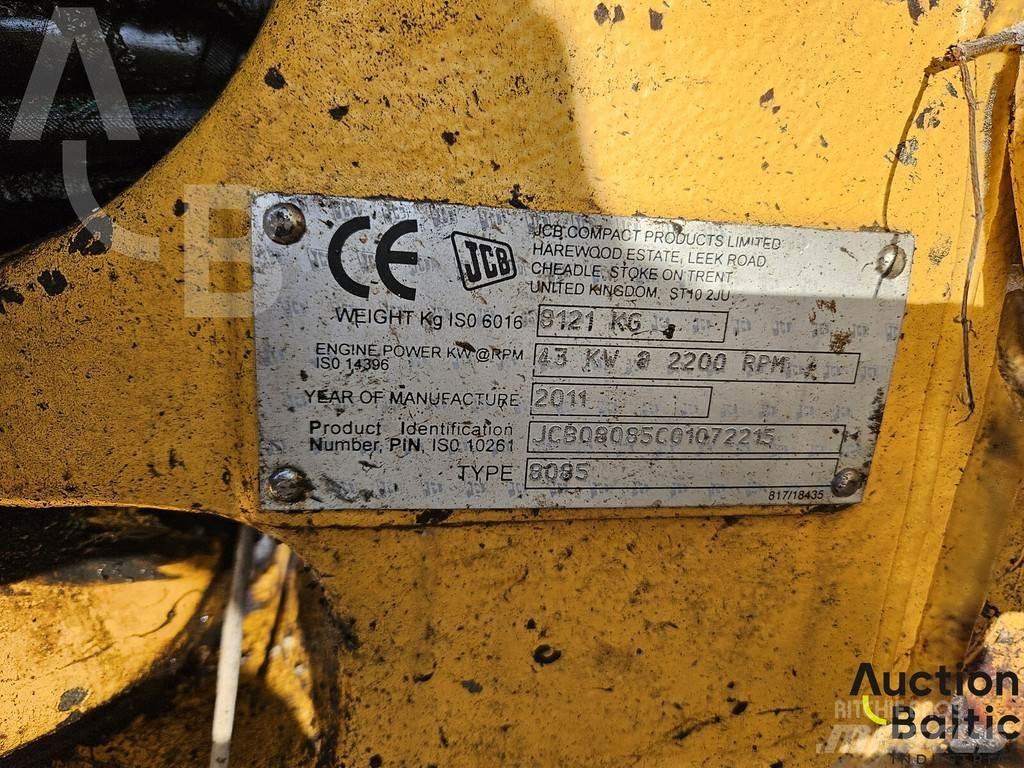 JCB 8085 Midi bageri 7t – 12t