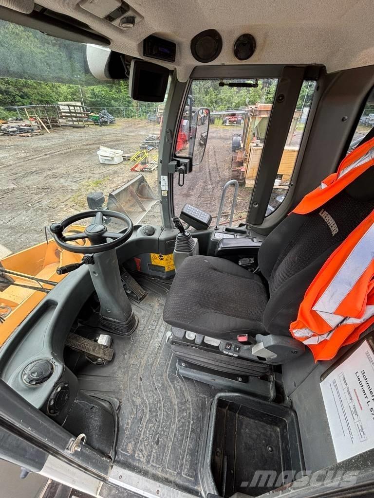Liebherr L 576 Utovarivači na točkove