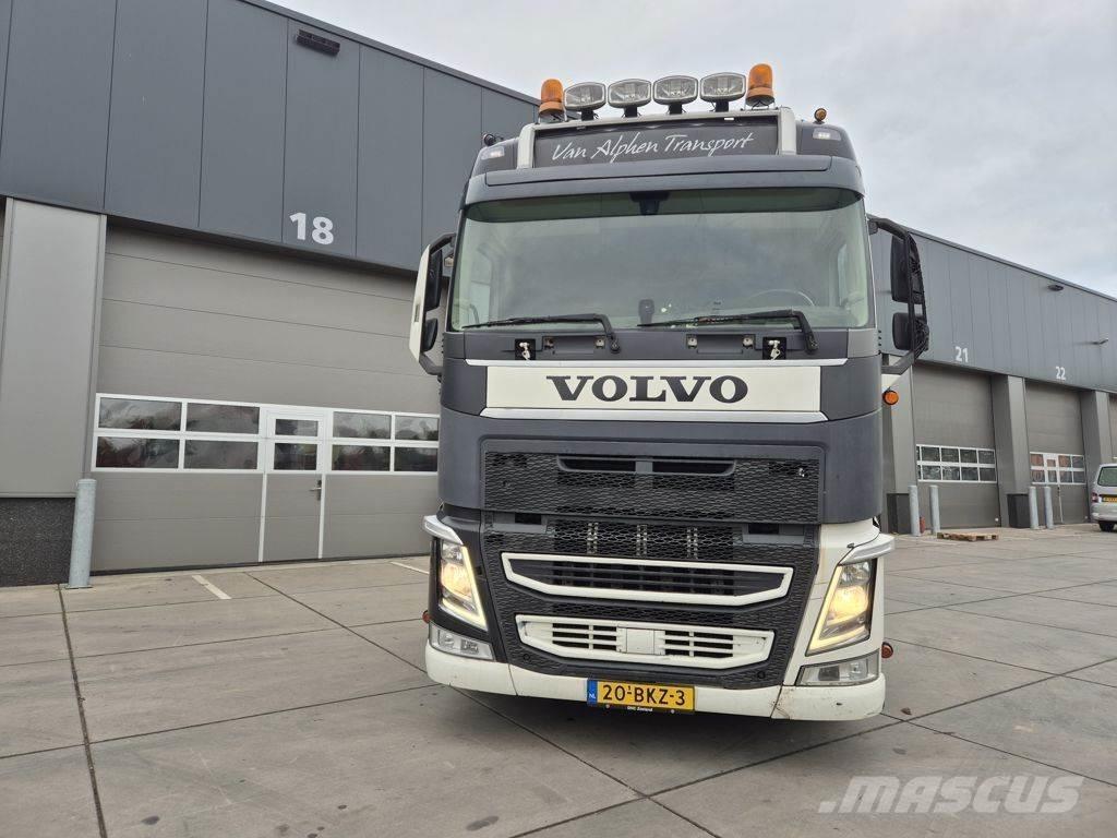 Volvo FH Automobili