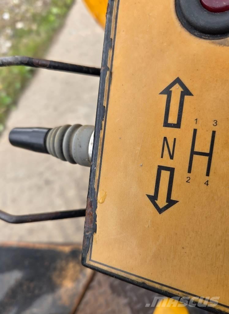 JCB 6 TST Damperi za gradilište