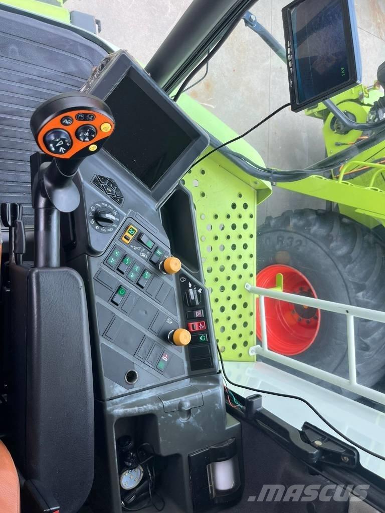 CLAAS Lexion 560 TT Kombajni