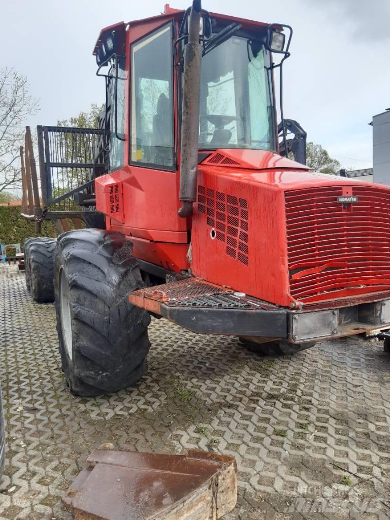 Komatsu 840 TX Forvarderi