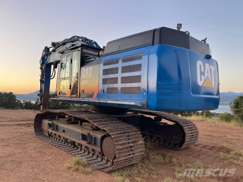 CAT 352 F XE Bageri guseničari