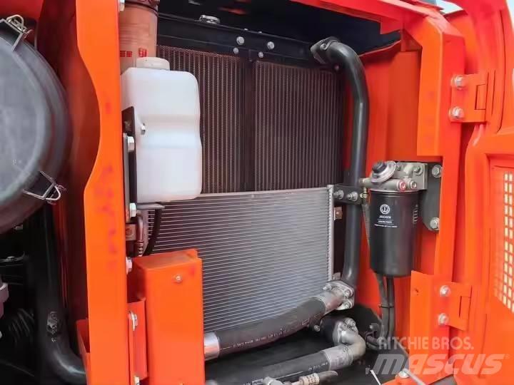 Doosan DX150 Bageri guseničari