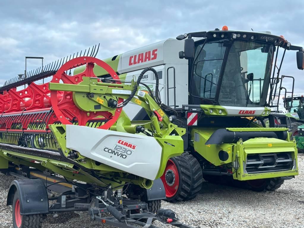 CLAAS Lexion 8900 TT Kombajni