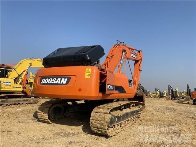 Doosan DH 300 Bageri guseničari