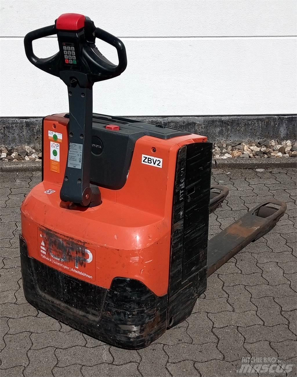 Toyota LWE 160 Nisko podizni električni viljuškar