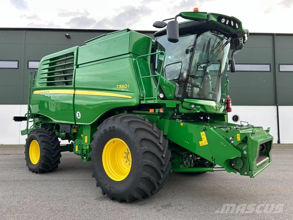 John Deere T 560 i Kombajni