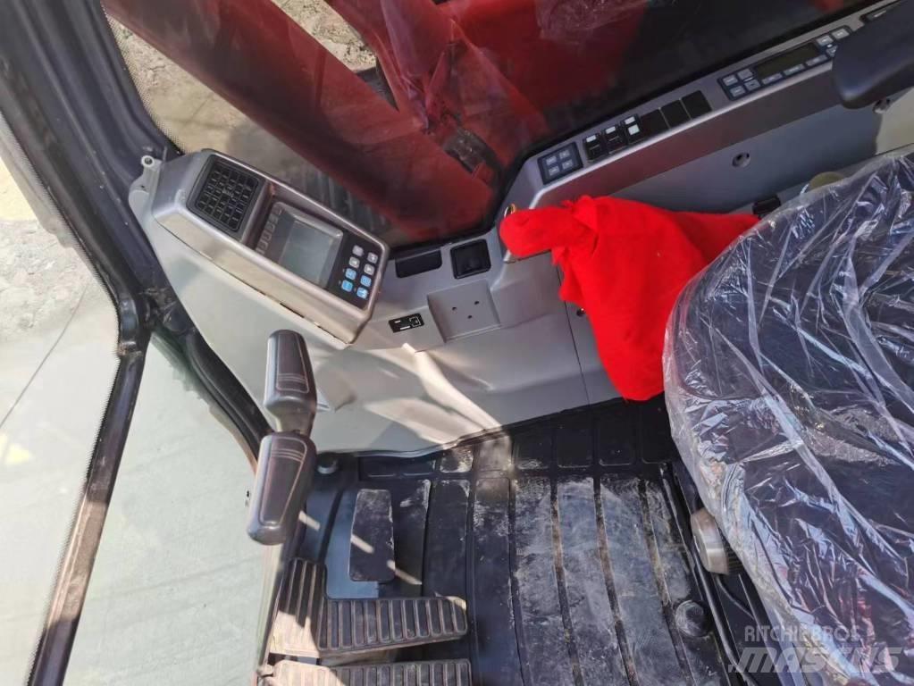 Doosan DX225LC-9C Bageri guseničari