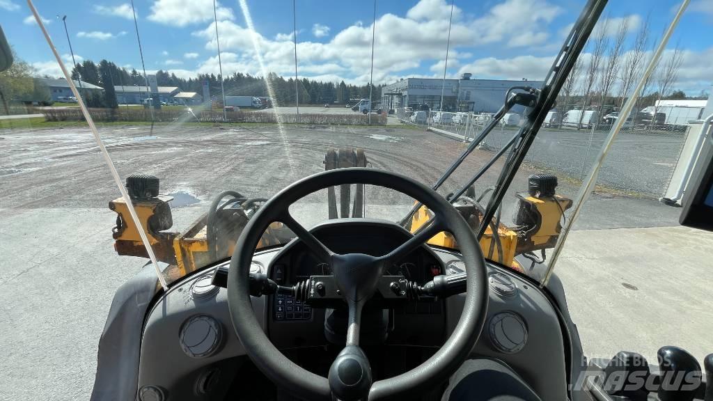 Volvo L 120 G Utovarivači na točkove