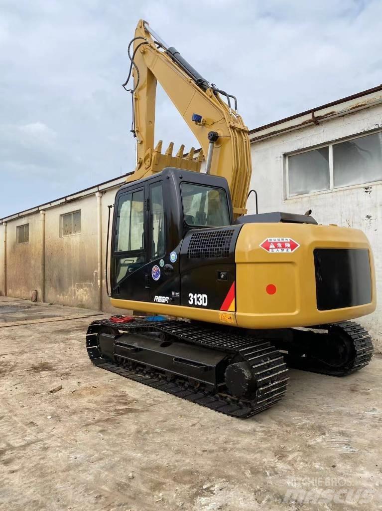 CAT 313 D Bageri točkaši