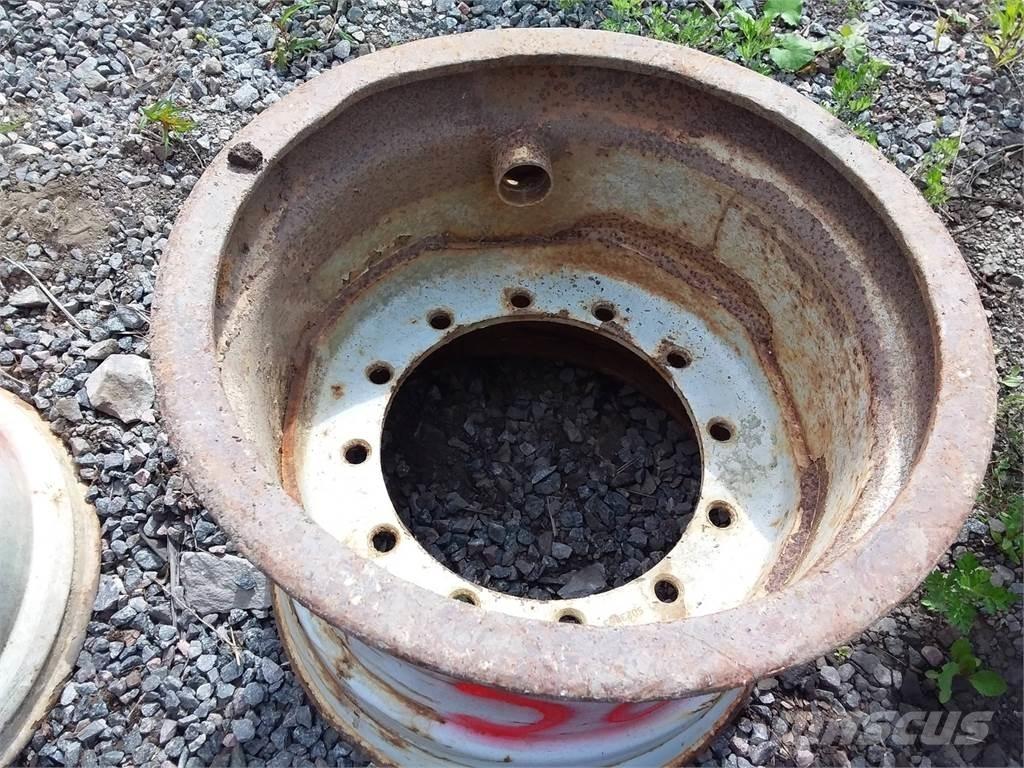 Valmet 860 20x26,5 Gume, točkovi i felne