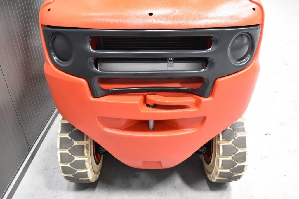 Linde H 30 D Dizelski viljuškari