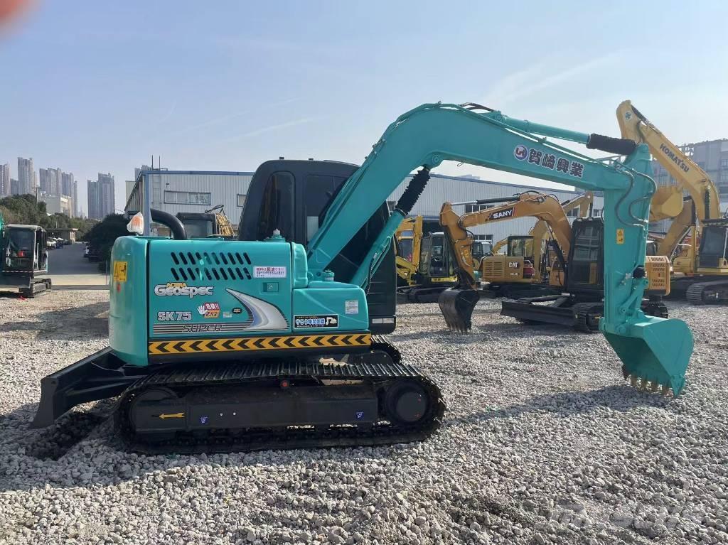 Kobelco SK75 Bageri guseničari