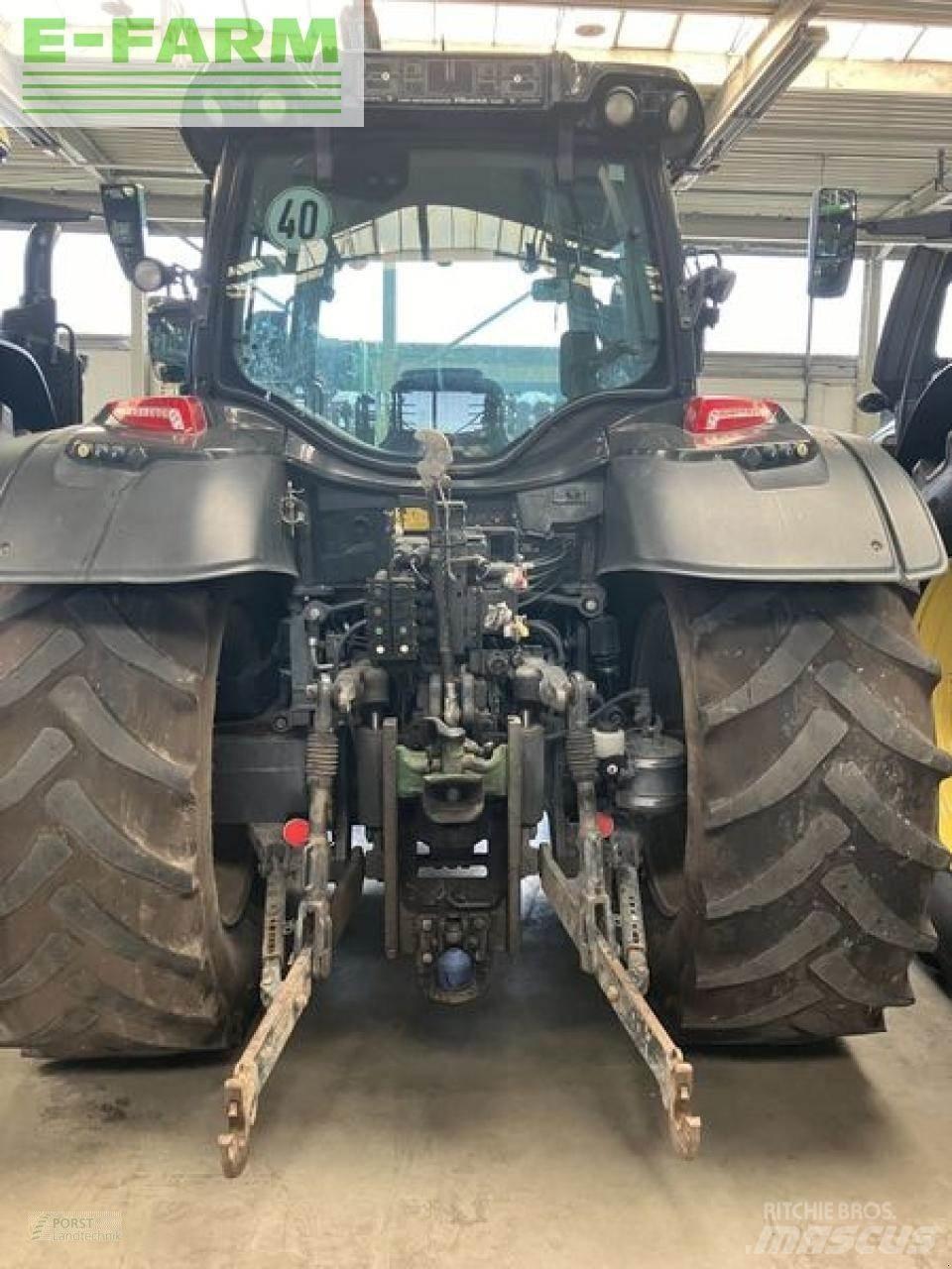 Valtra n174 Traktori