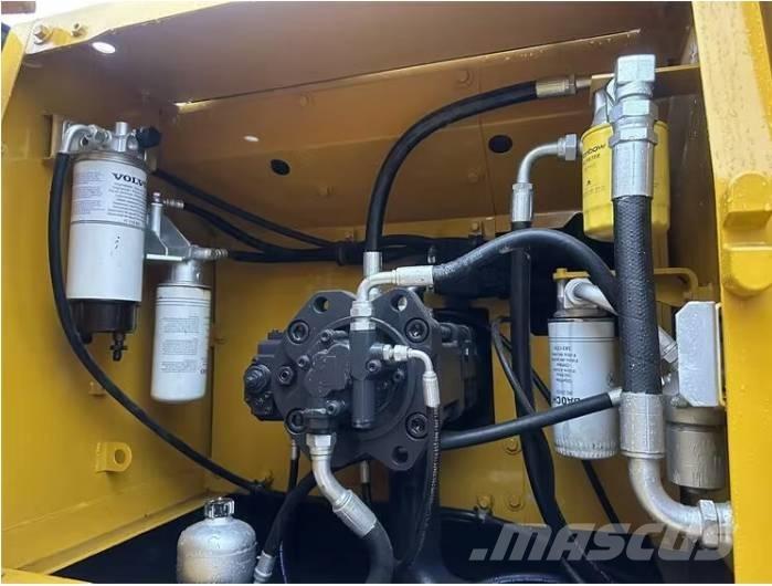 Volvo EC210D Bageri guseničari